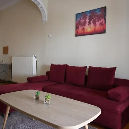 Lejlighed Thess Central 2br & Balconies *