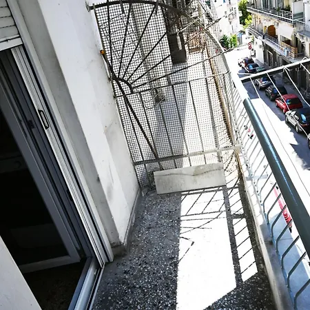 Thess Central 2br & Balconies *