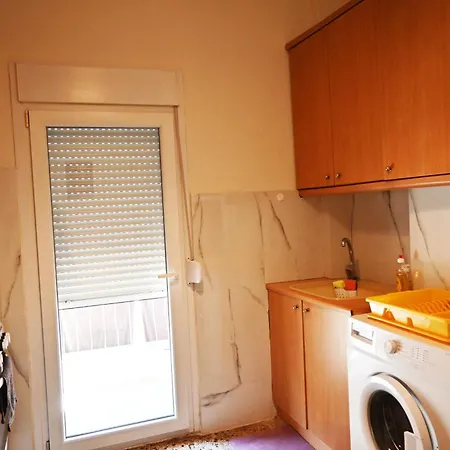 Thess Central 2br & Balconies